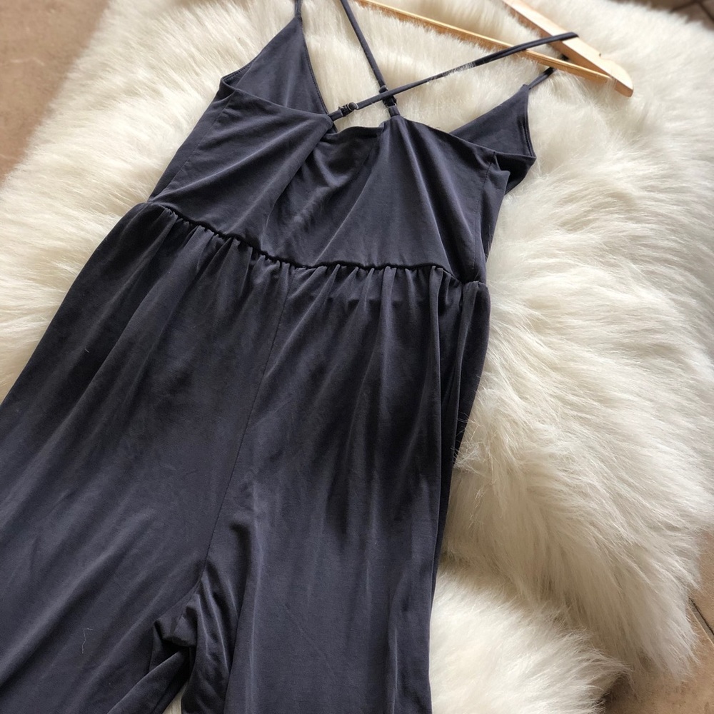 NAVY BLUE CULLOTE JUMPSUIT